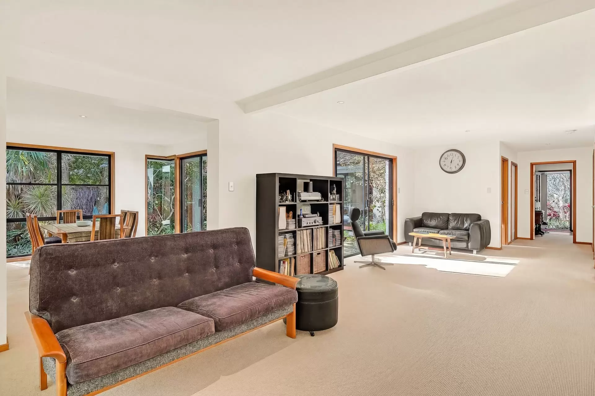 24 Oakland Court, Byron Bay Auction by Byron Bay Sotheby's International Realty - image 1