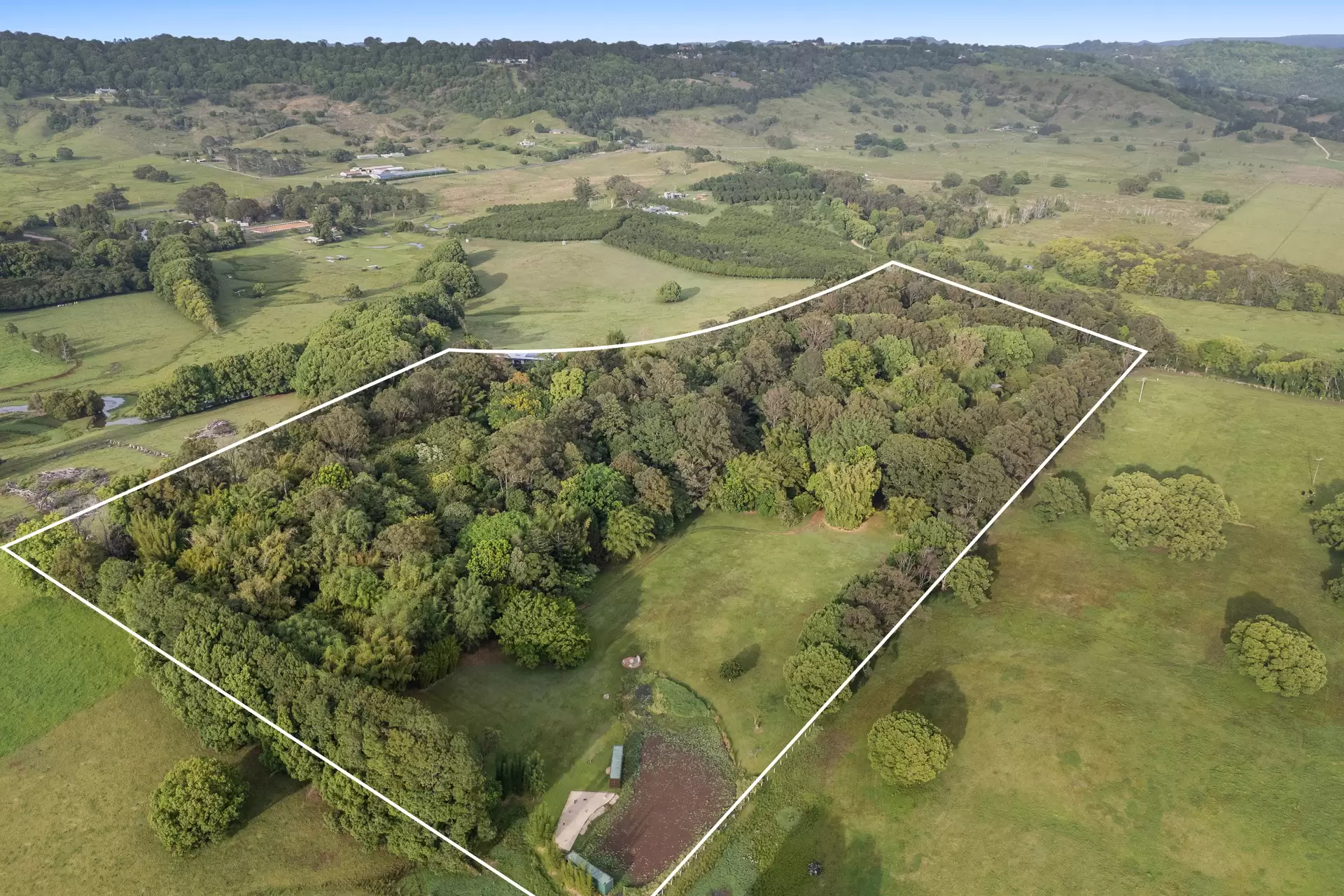 221 Kennedys Lane, Ewingsdale Sold by Byron Bay Sotheby's International Realty - image 1
