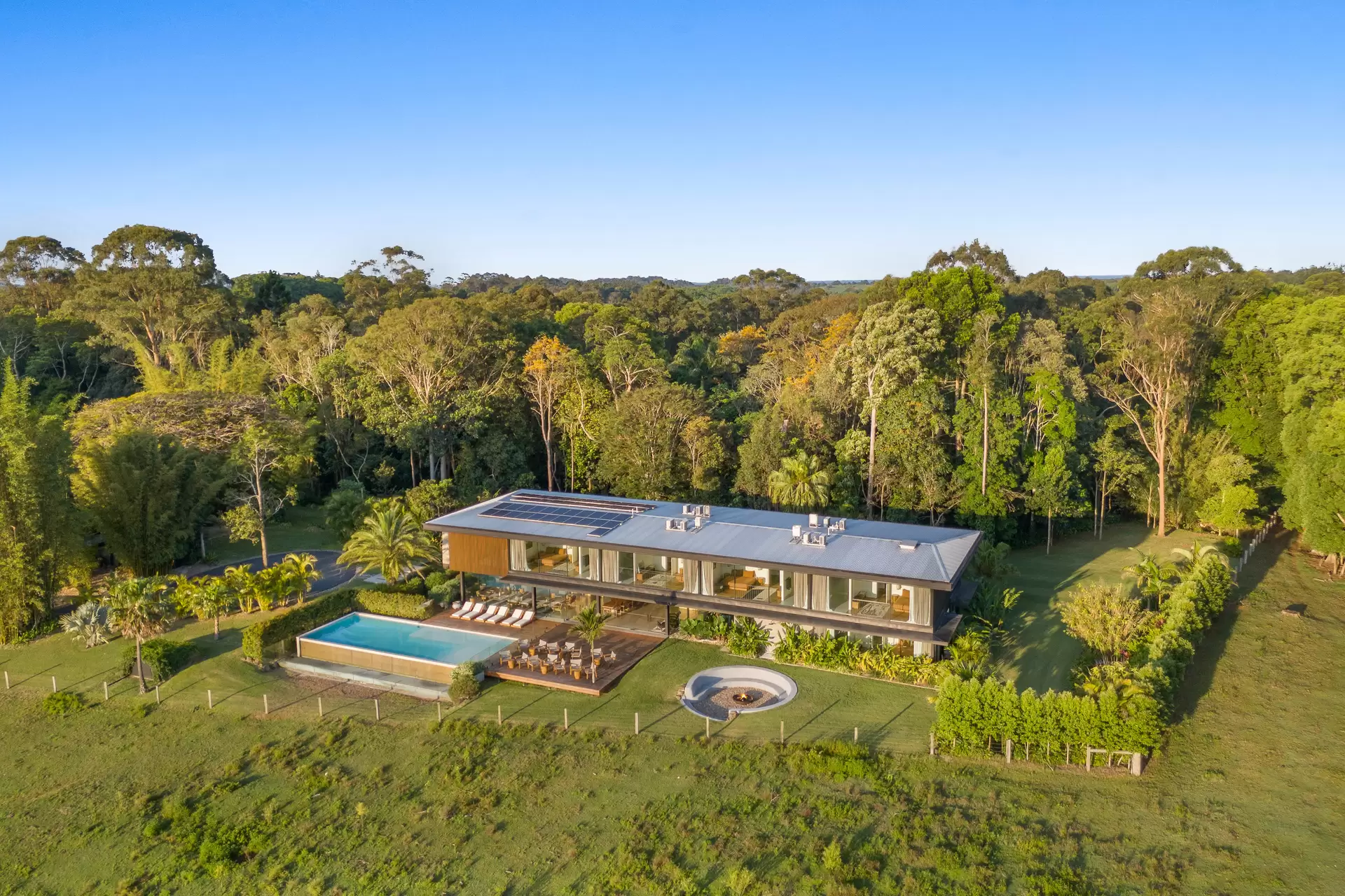 221 Kennedys Lane, Ewingsdale Sold by Byron Bay Sotheby's International Realty - image 1