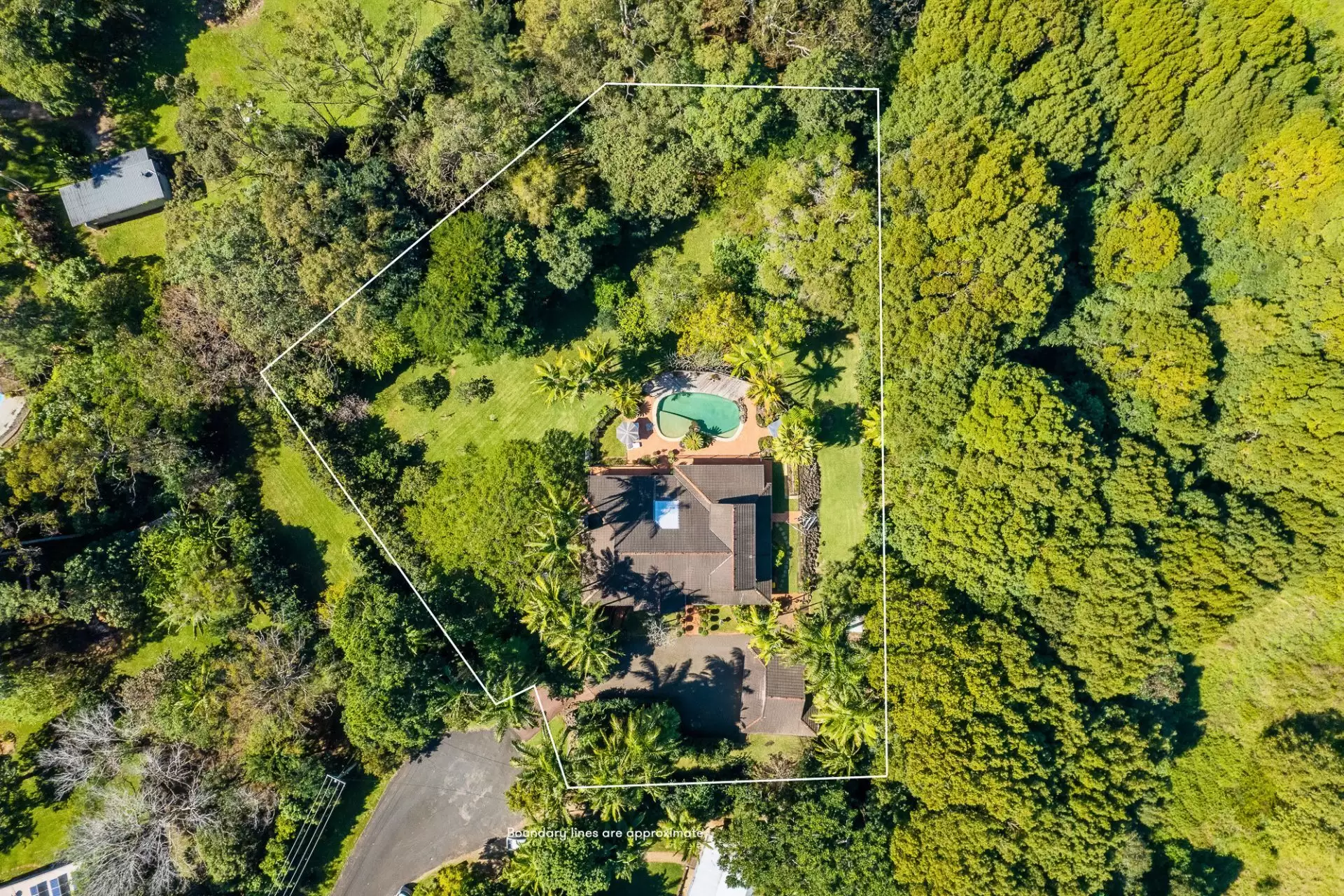 15 Valley Court, Ewingsdale Sold by Byron Bay Sotheby's International Realty - image 1
