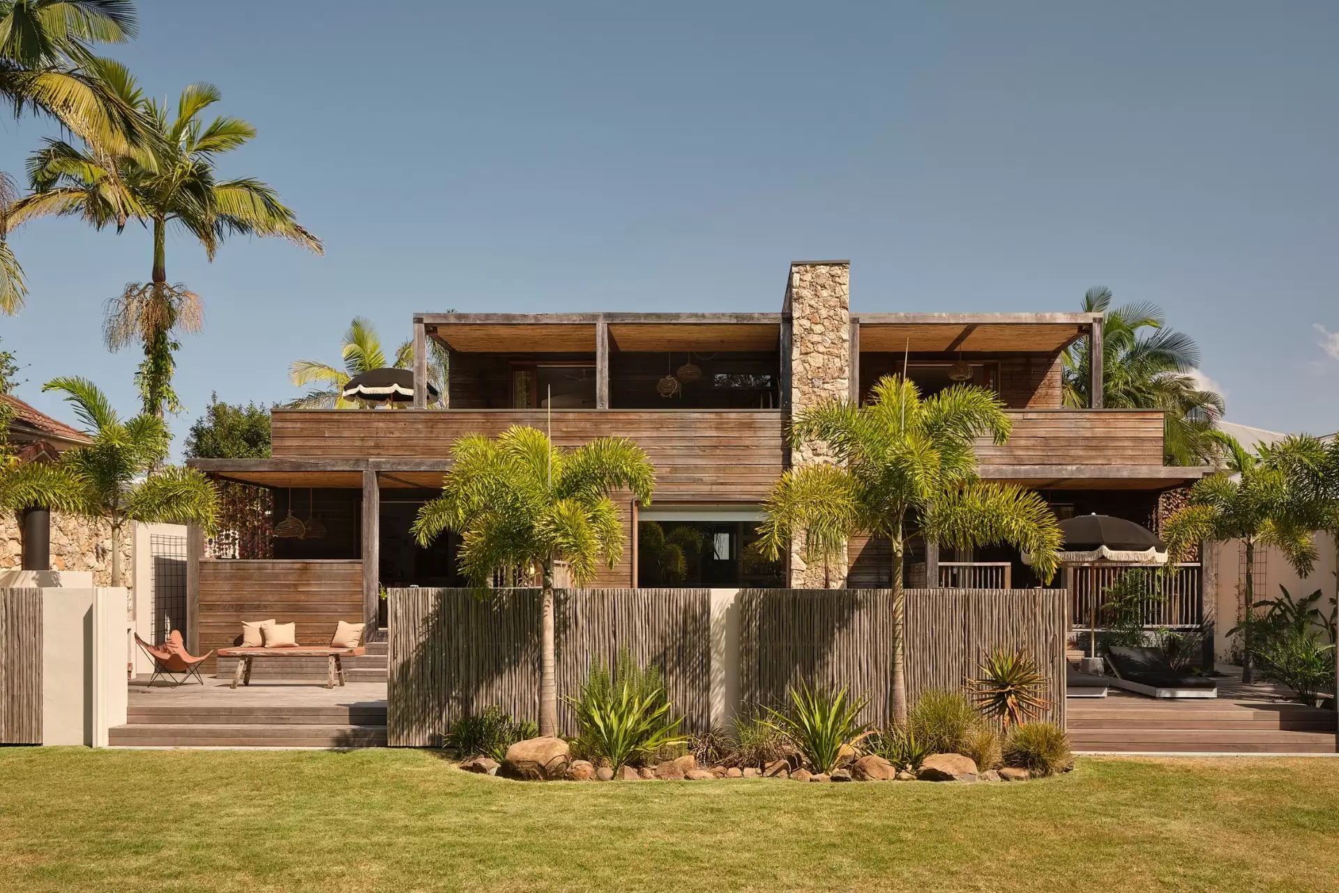 17 Marvell Street, Byron Bay Sold by Byron Bay Sotheby's International Realty - image 1