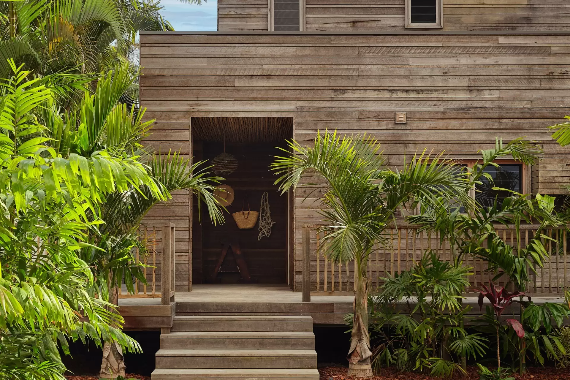 17 Marvell Street, Byron Bay Sold by Byron Bay Sotheby's International Realty - image 1