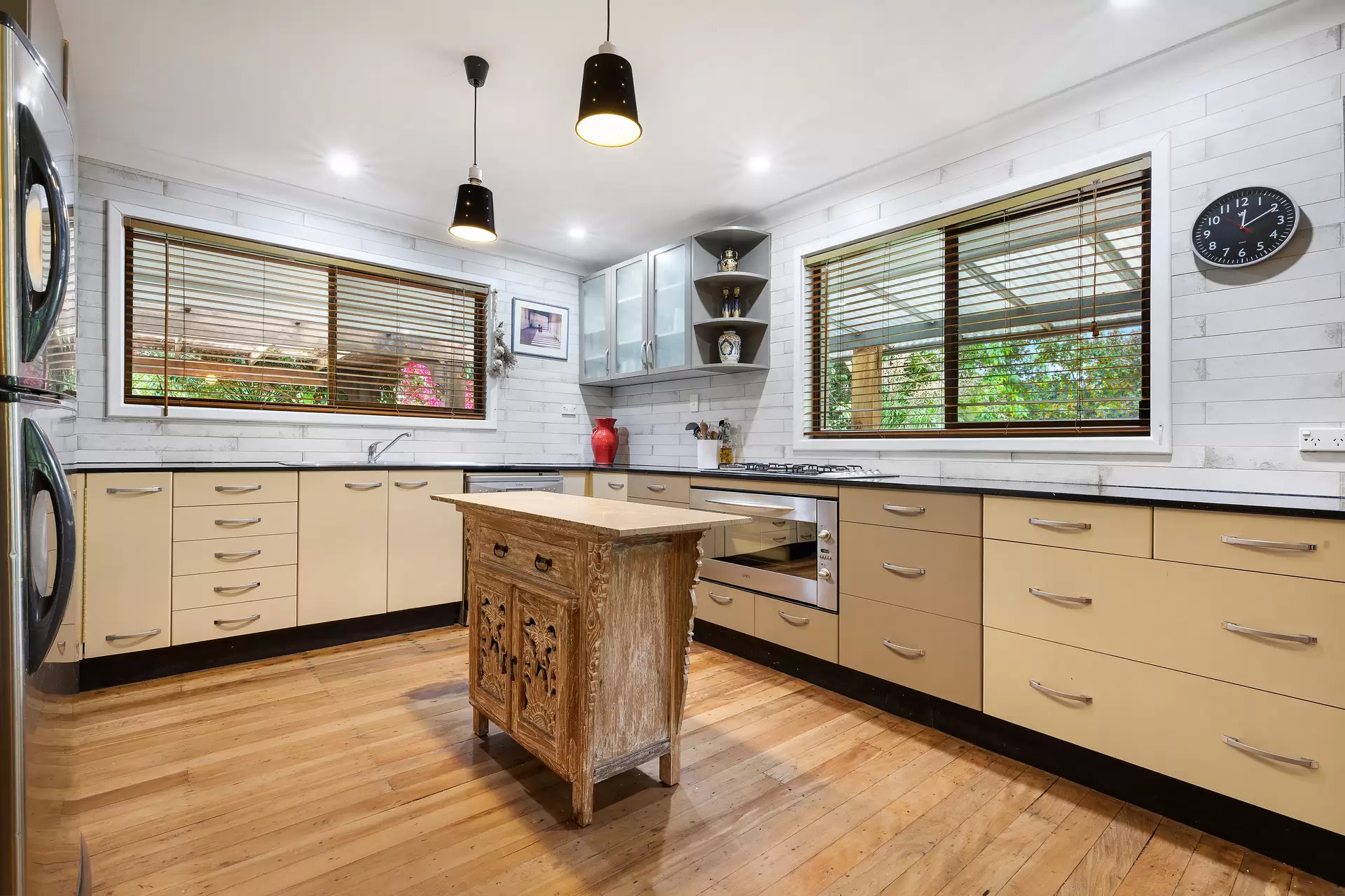 343 Tyagarah Road, Myocum Sold by Byron Bay Sotheby's International Realty - image 1