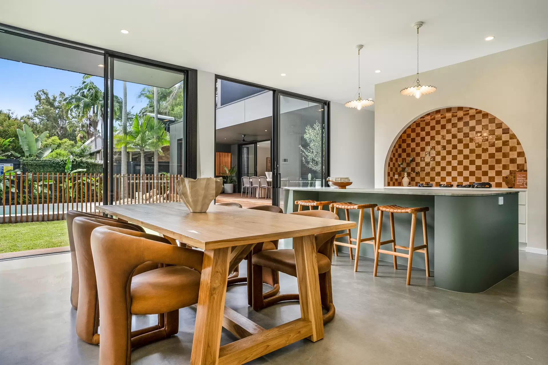 9 Walker Street, Byron Bay Sold by Byron Bay Sotheby's International Realty - image 1