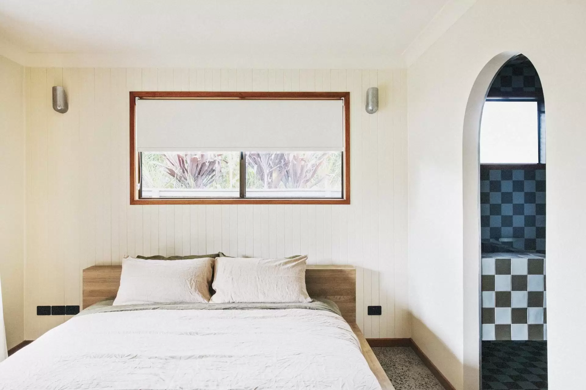 77A Bangalow Road, Byron Bay Sold by Byron Bay Sotheby's International Realty - image 1