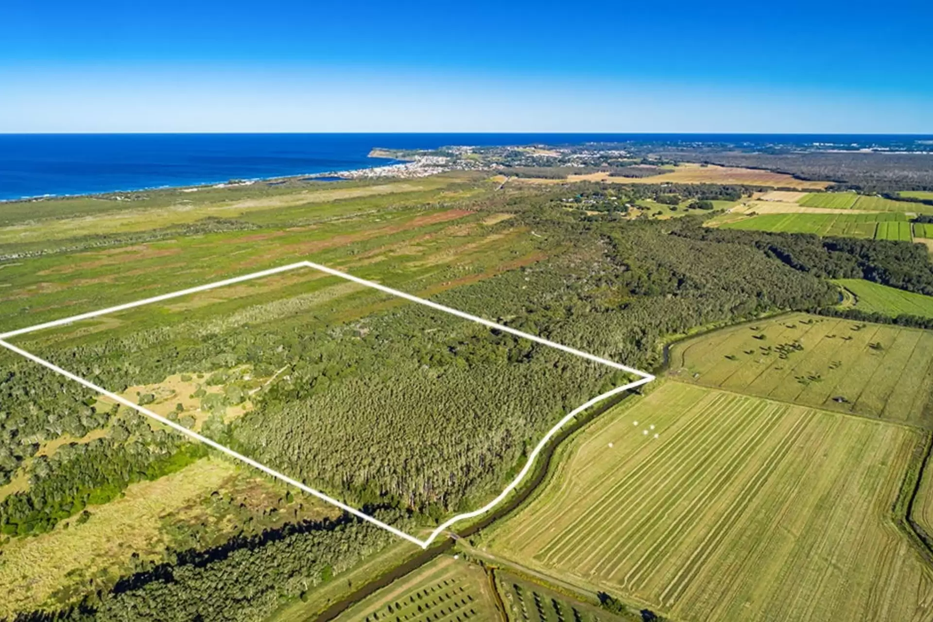 78 Owenia Way, Broken Head For Sale by Byron Bay Sotheby's International Realty - image 1