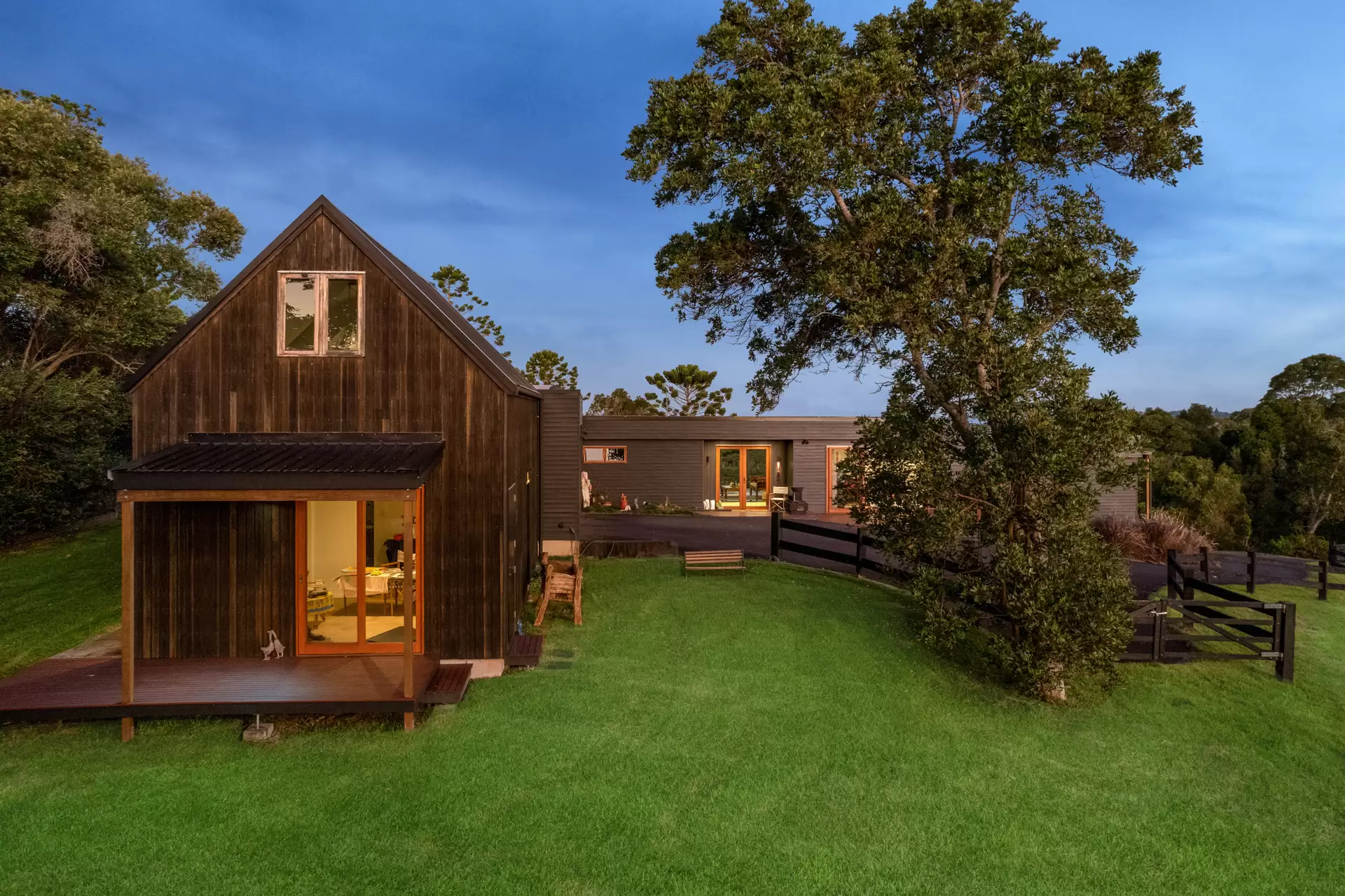 78 Owenia Way, Broken Head For Sale by Byron Bay Sotheby's International Realty - image 1