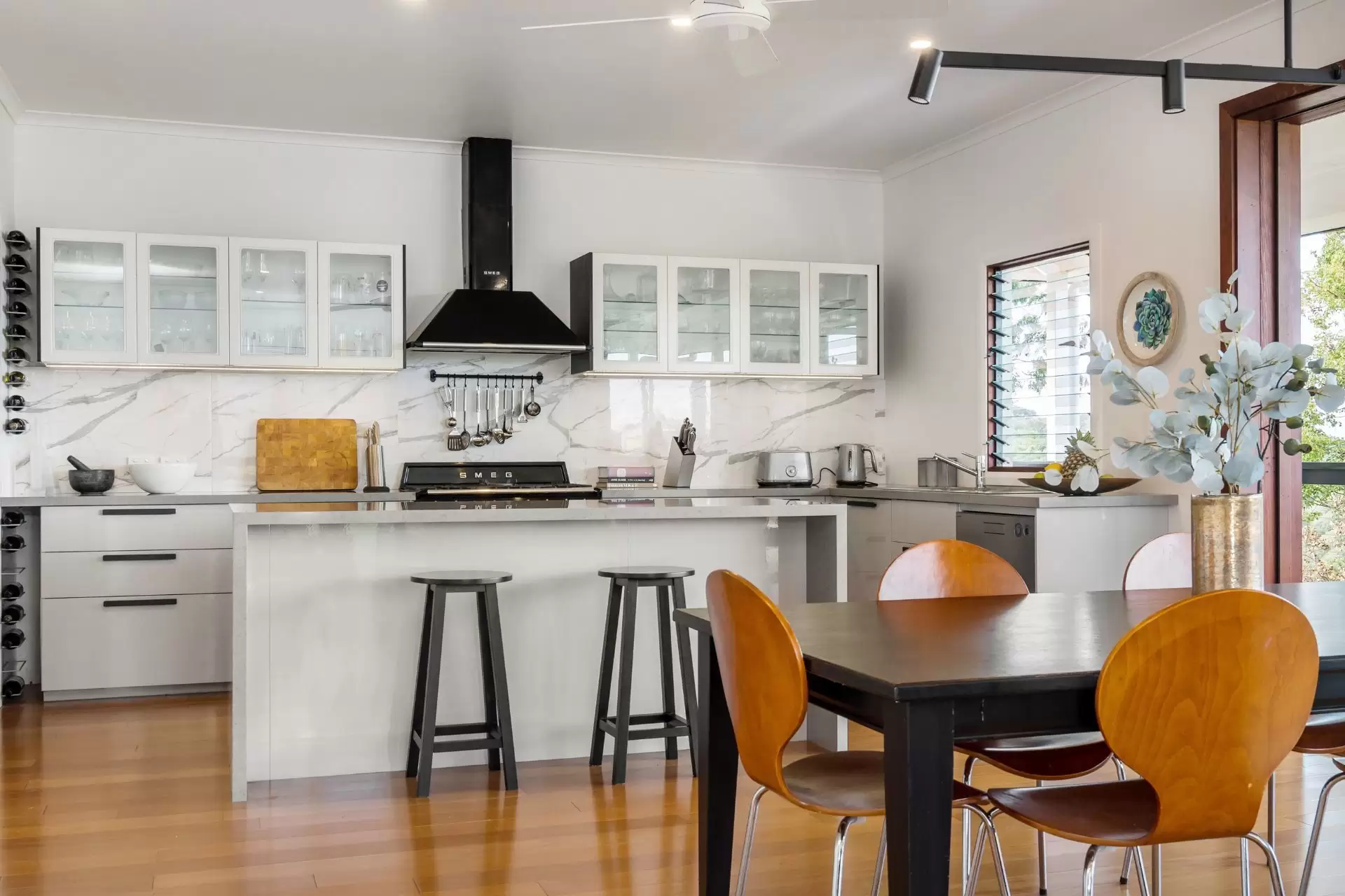 86 Rankin Drive, Bangalow Sold by Byron Bay Sotheby's International Realty - image 1
