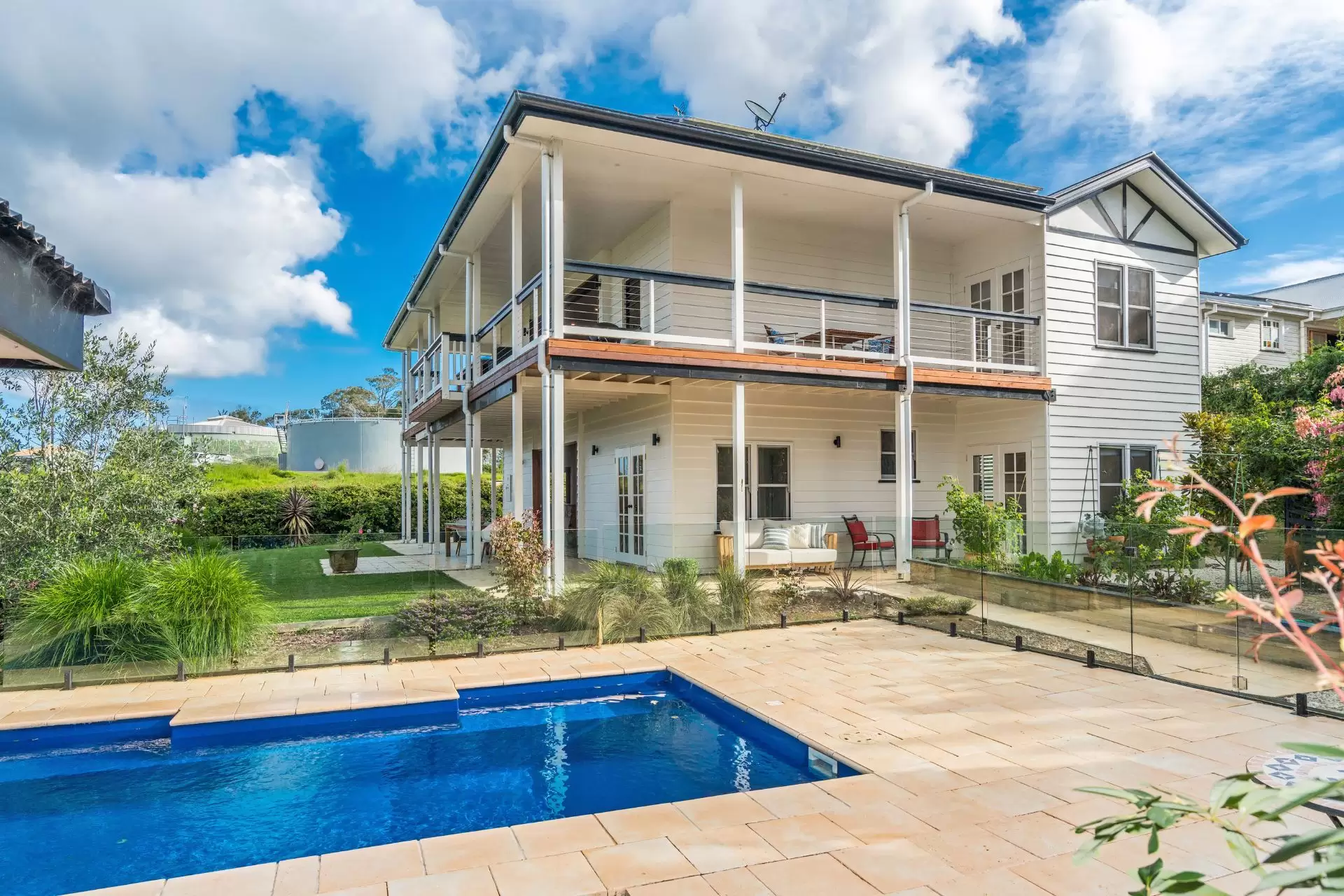 86 Rankin Drive, Bangalow Sold by Byron Bay Sotheby's International Realty - image 1