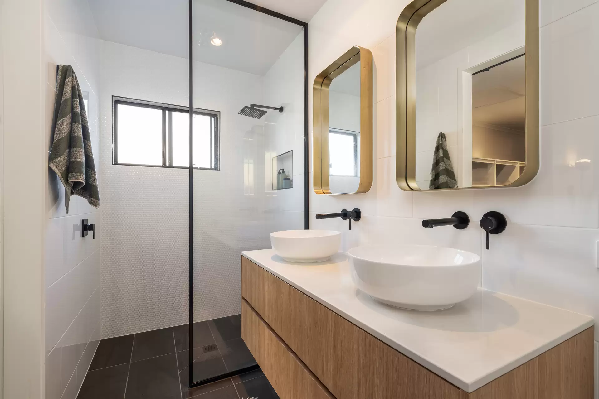 4 Meadows Close, Bangalow Sold by Byron Bay Sotheby's International Realty - image 1