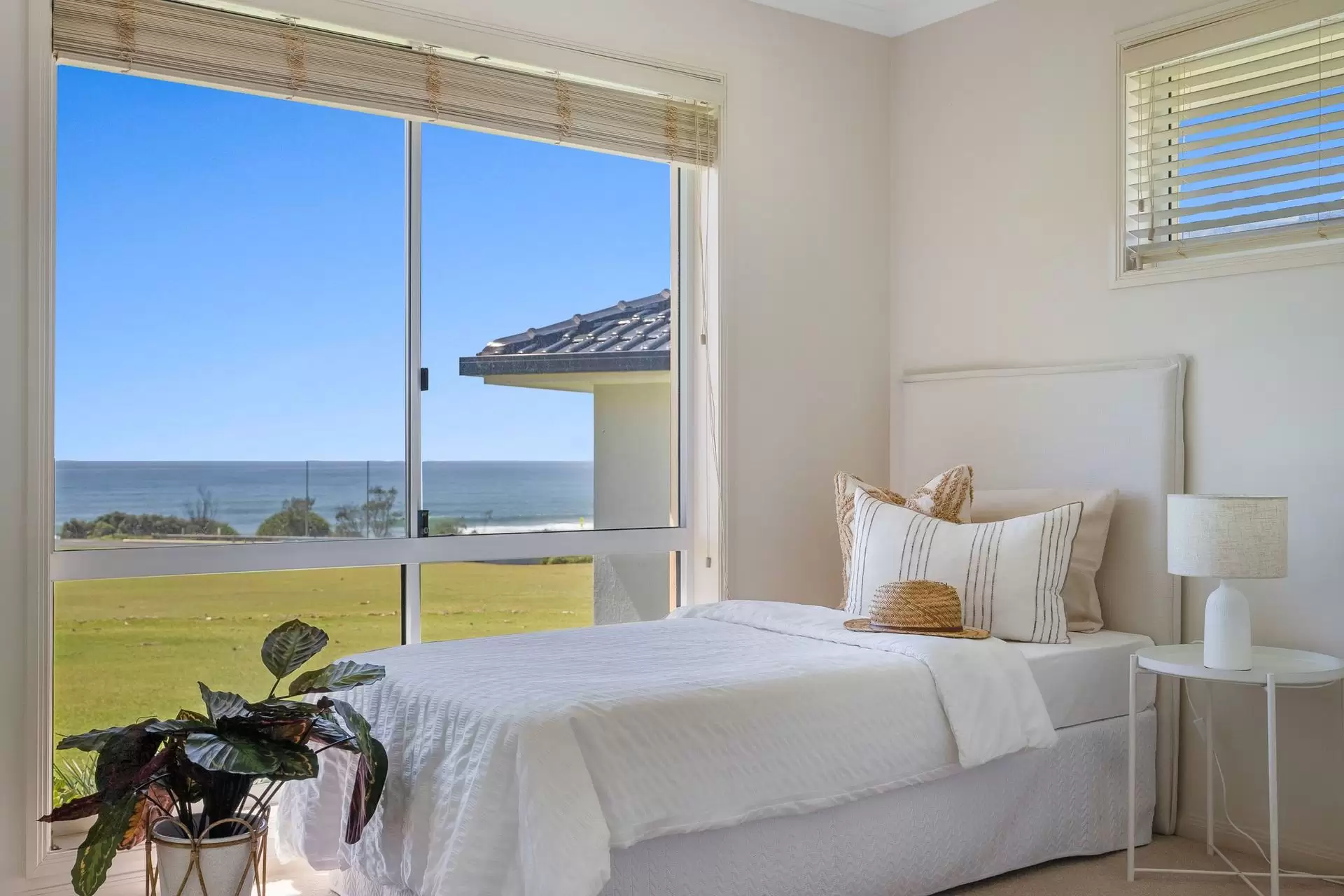 5 Bradman Court, Skennars Head Sold by Byron Bay Sotheby's International Realty - image 1