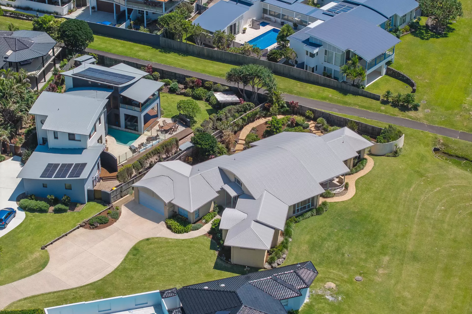 5 Bradman Court, Skennars Head Sold by Byron Bay Sotheby's International Realty - image 1