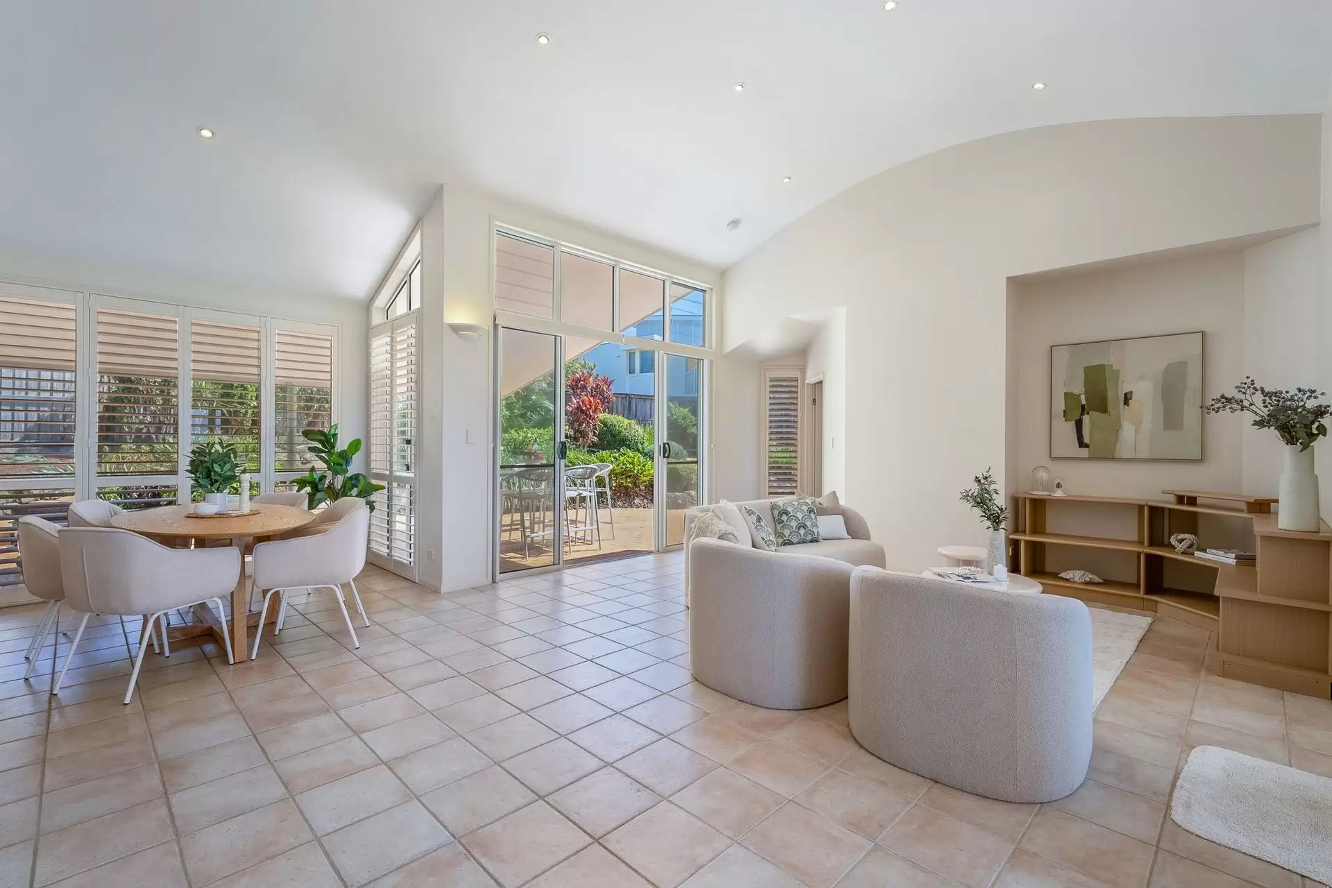 5 Bradman Court, Skennars Head Sold by Byron Bay Sotheby's International Realty - image 1