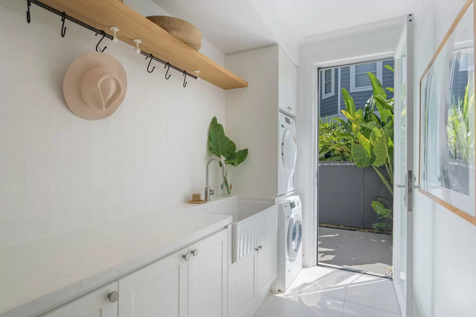 7/6 Keats Street, Byron Bay Sold by Byron Bay Sotheby's International Realty - image 1