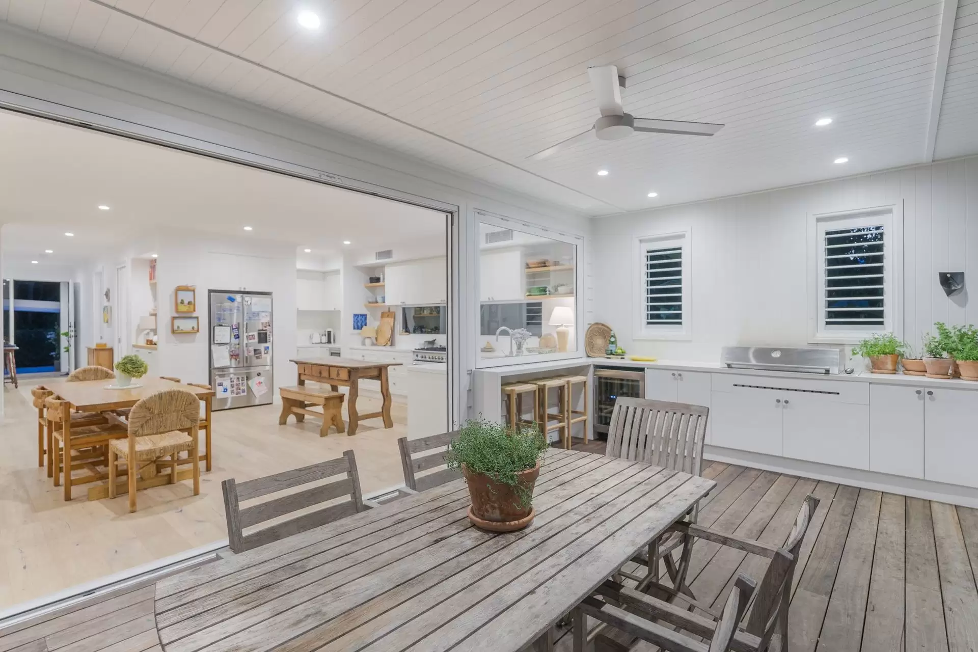 7/6 Keats Street, Byron Bay Sold by Byron Bay Sotheby's International Realty - image 1