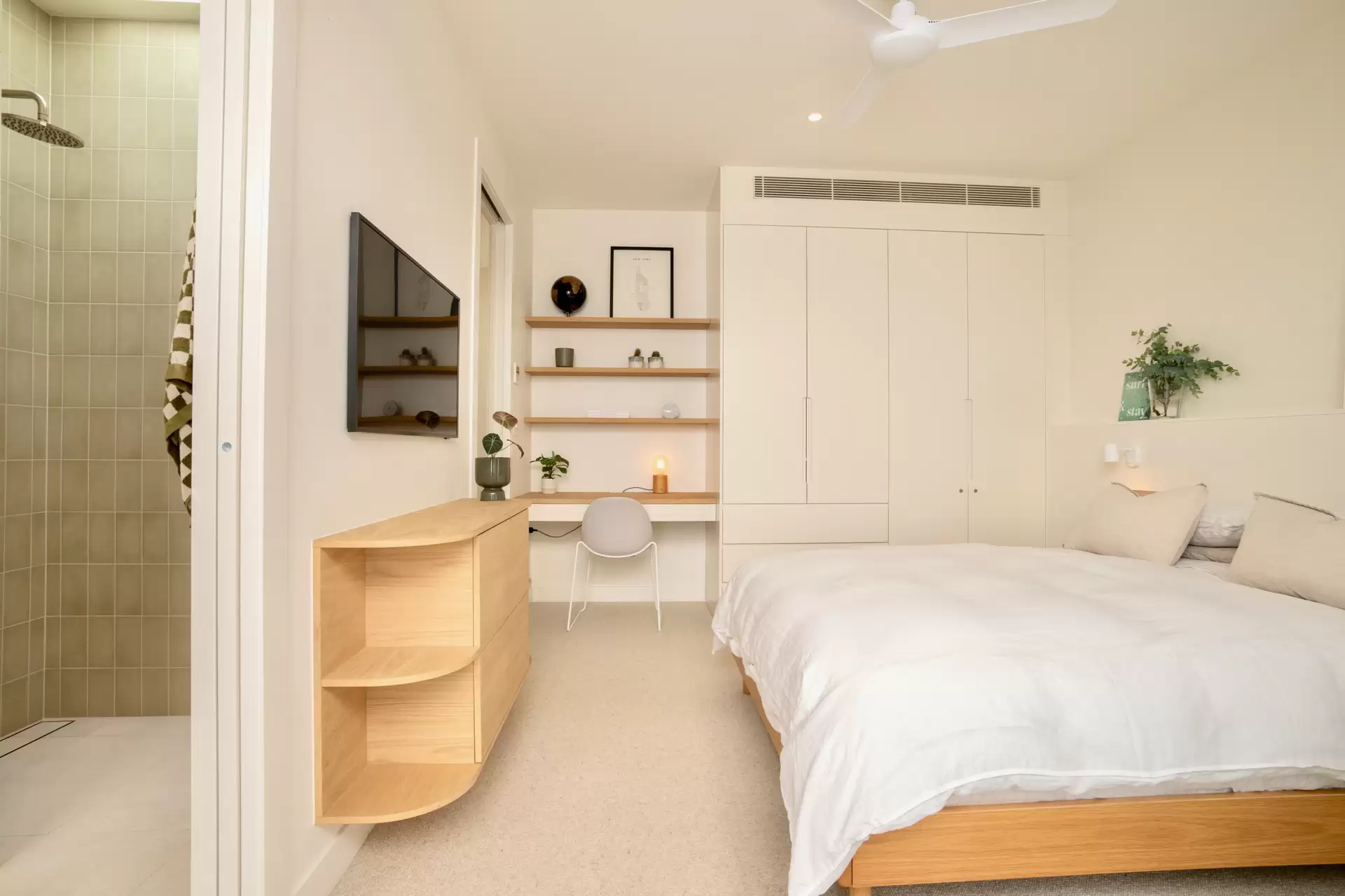 1/162 Alcorn Street, Suffolk Park Sold by Byron Bay Sotheby's International Realty - image 1