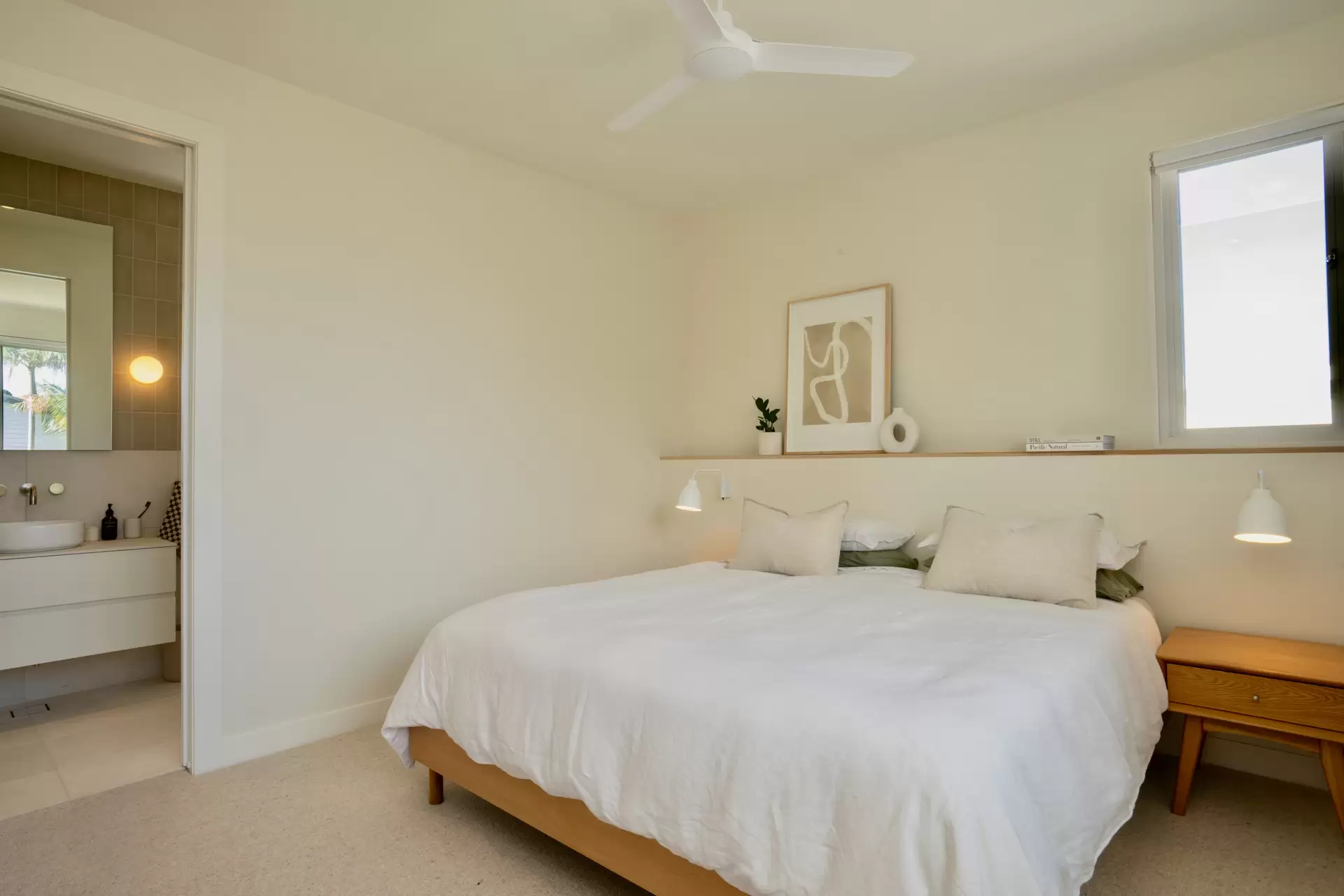 1/162 Alcorn Street, Suffolk Park Sold by Byron Bay Sotheby's International Realty - image 1