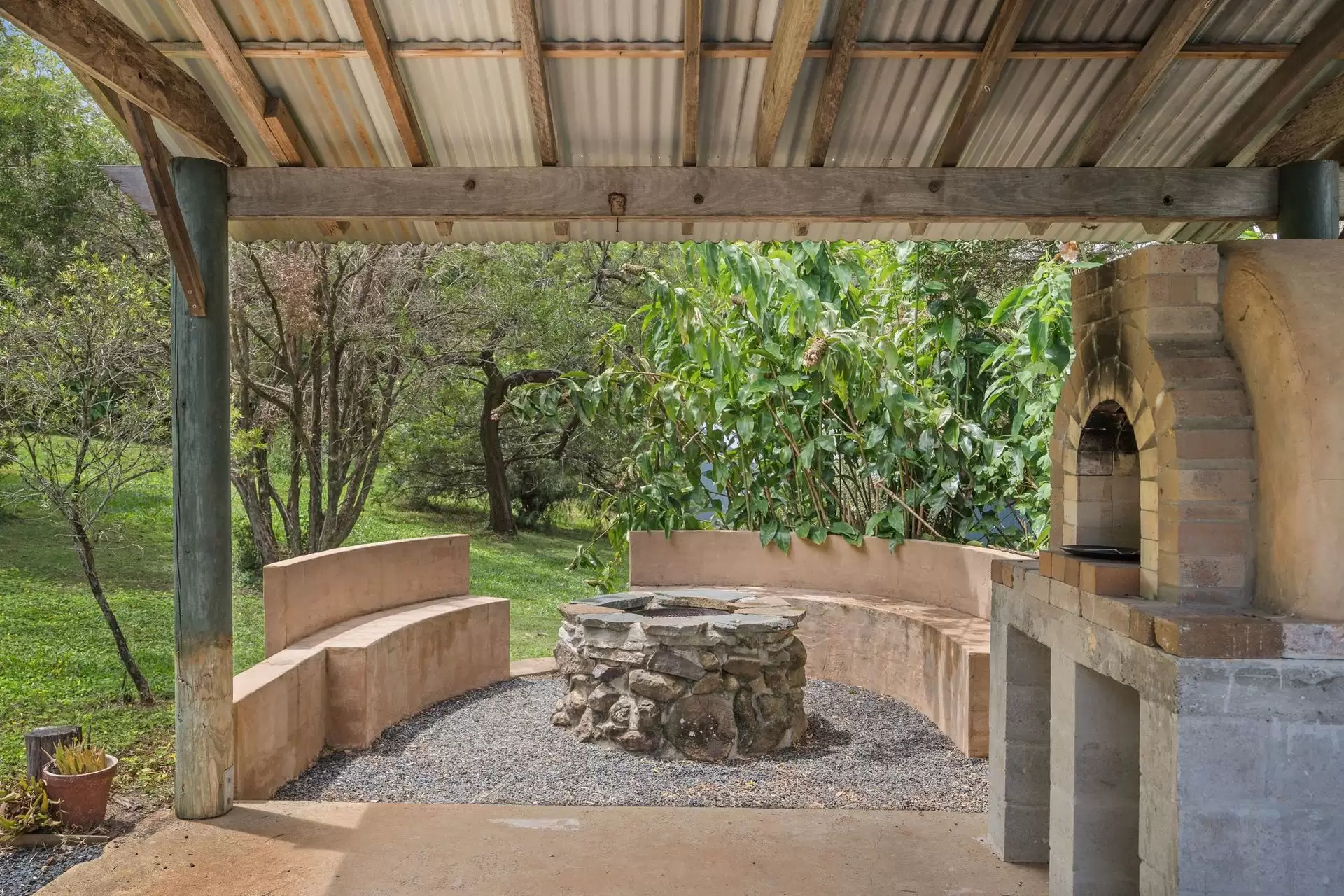 271 Goremans Road, Eureka Sold by Byron Bay Sotheby's International Realty - image 1