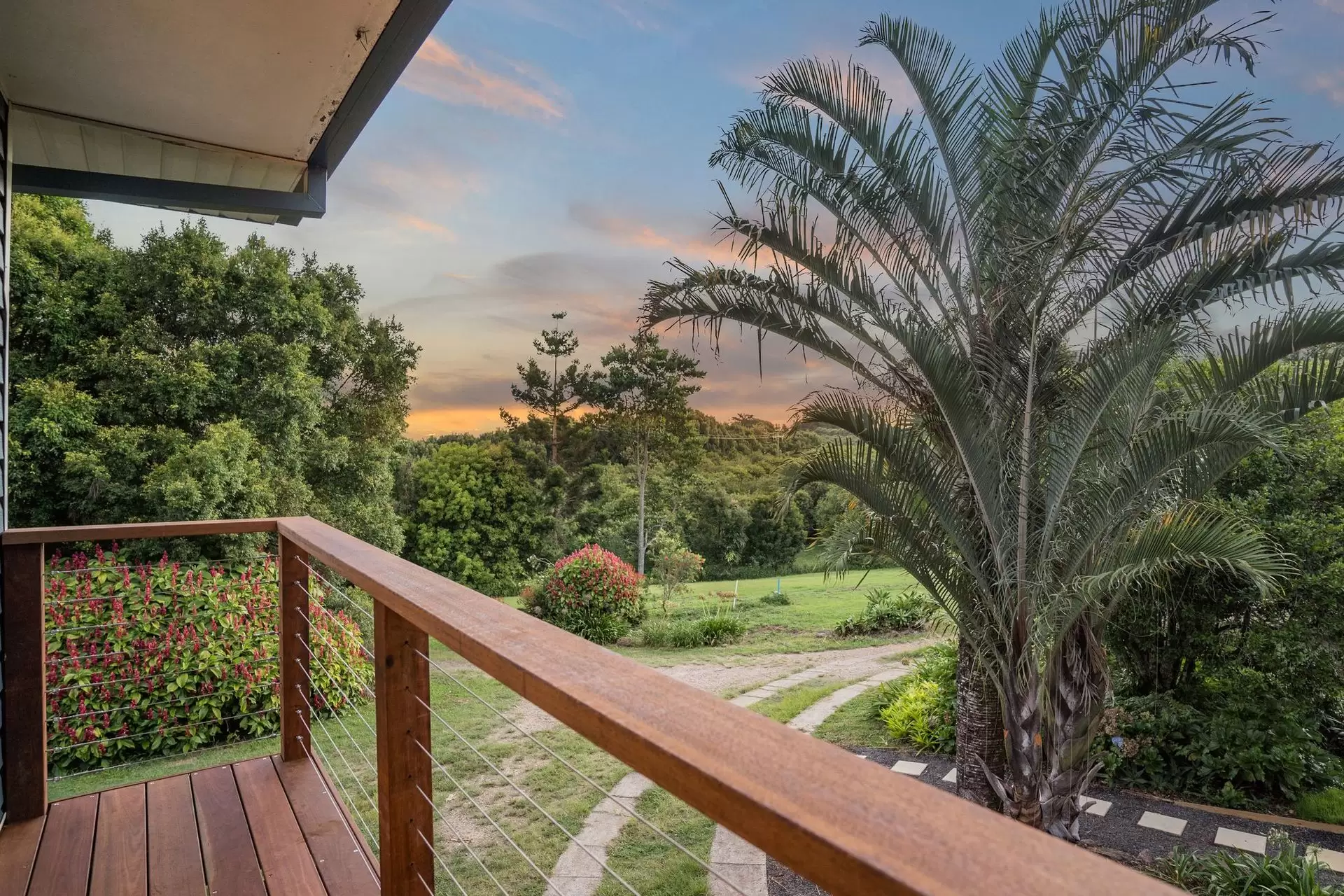 271 Goremans Road, Eureka Sold by Byron Bay Sotheby's International Realty - image 1