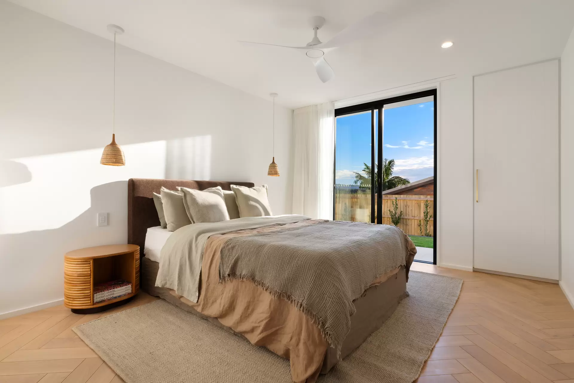 35 Ruskin Lane, Byron Bay Sold by Byron Bay Sotheby's International Realty - image 1